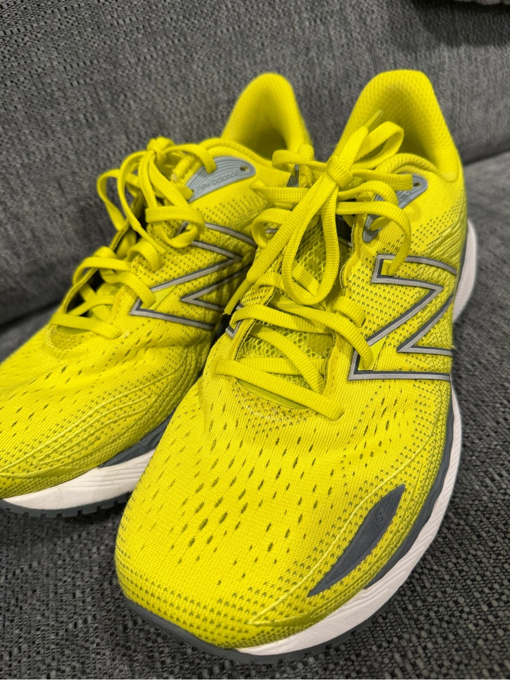 New Balance Fresh Foam X 860v12 Men’s Running Sneakers — Yellow/Gray Size 9,5 E4